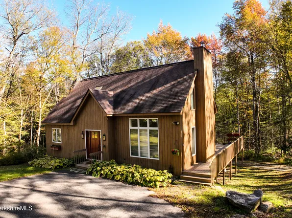 345 Big Bass Ln, Becket, MA 01223
