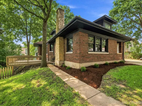 609 S 5th Ave, Saint Charles, IL 60174