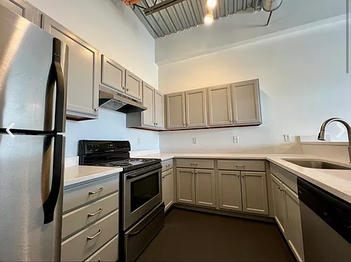 Frazier Place Apartments Photo 1