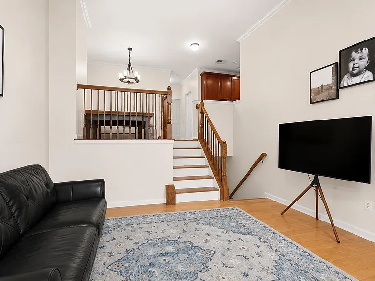 360 Oswego Ct #360 — Photo 8