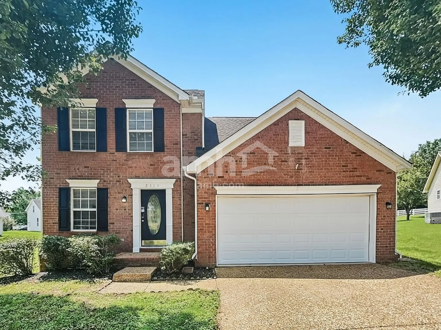 3 bed, 2.5 bath, 2016 sqft, $2,295 — Photo 1