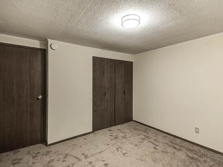 Willowood Apartments — Photo 7