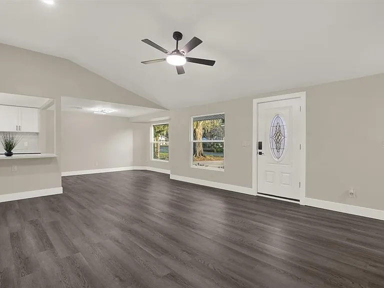 18803 Tracer Dr — Photo 5