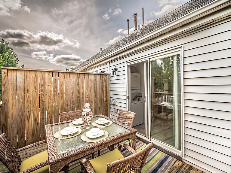 Model Unit Balcony