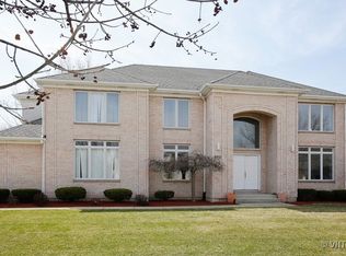 6852 Fieldstone Dr, Burr Ridge, IL 60527