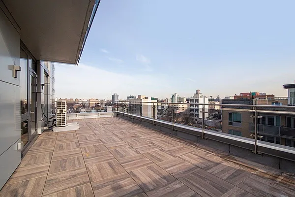 Rented by REAL New York | media 10