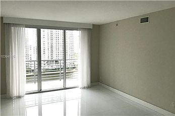 2nd image of 325 Biscayne Blvd #1415