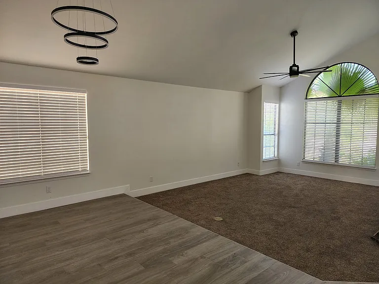 3340 S Oleander Dr — Photo 23
