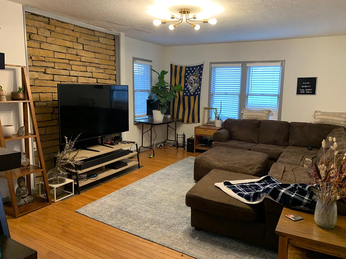 Building Photo - 1511 Cahal Ave