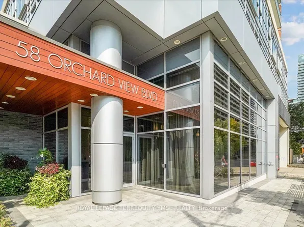 58 Orchard View Blvd #411, Toronto, ON M4R 0A2