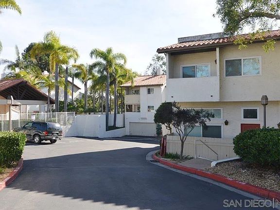 2nd image of 3934 La Jolla Village Dr