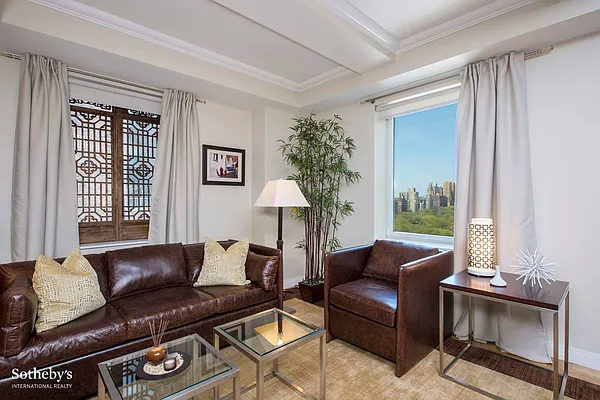 Sold by Sotheby's International Realty | media 7