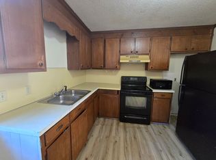 42 Random Dr, Lexington, NC 27292