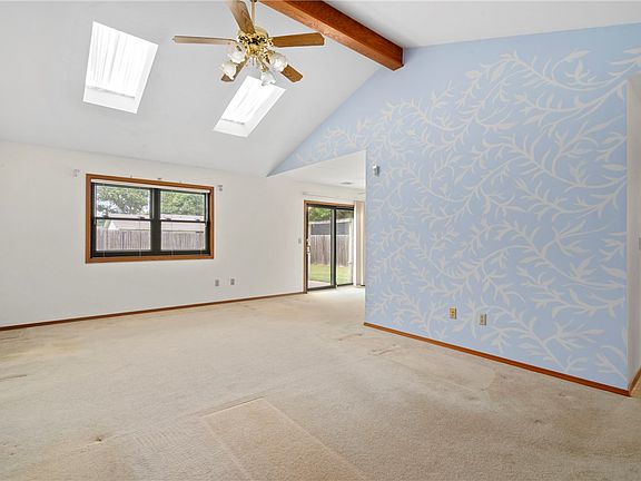 5th image of 1150 S Lyndale St