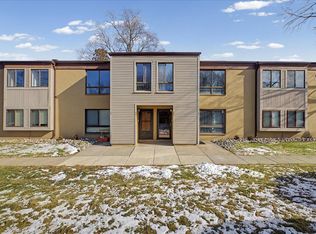 66 Banner Ct, Marlton, NJ 08053