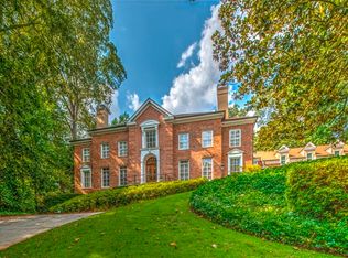 401 Valley Rd NW, Atlanta, GA 30305