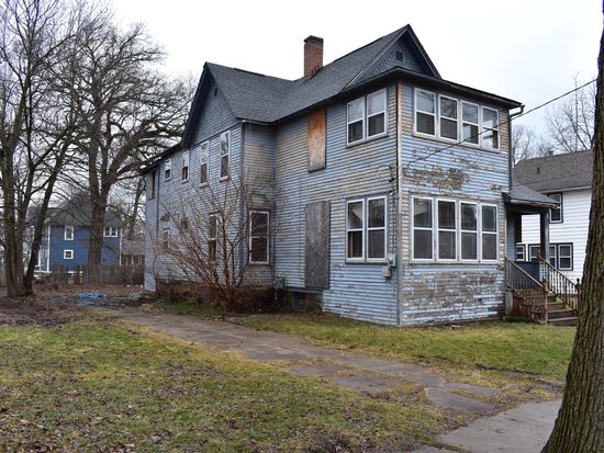 524 Forest St, Kalamazoo, MI 49008