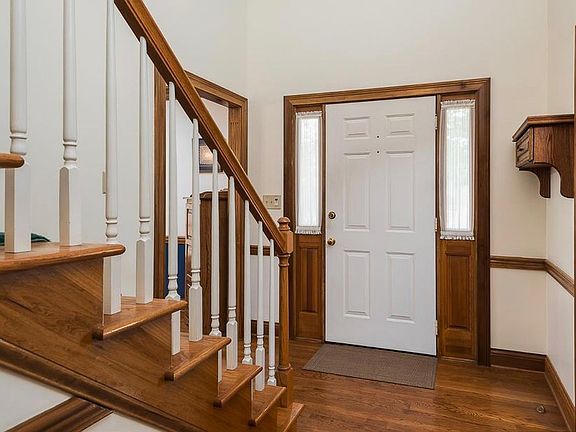 4th image of 3809 Mimosa Ln