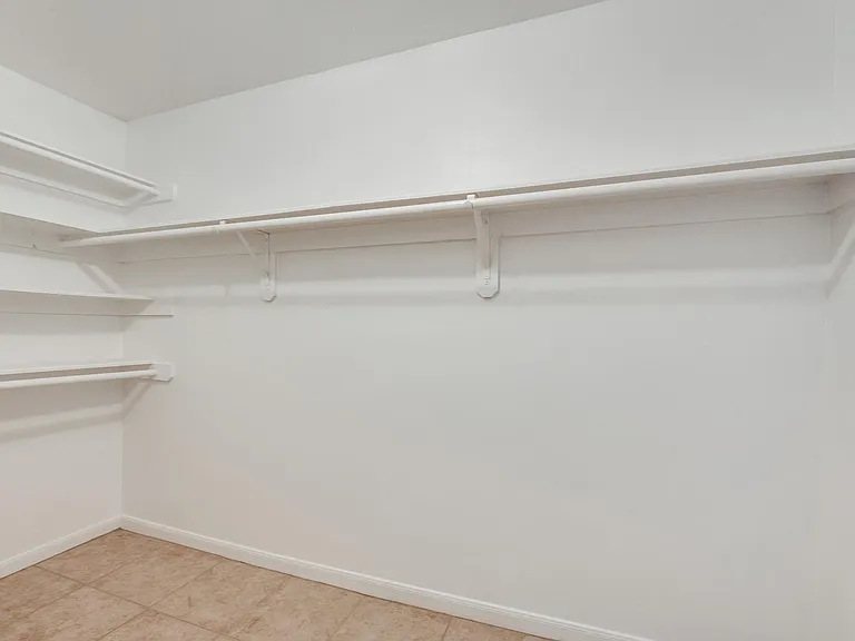 4422 Warwick Dr — Photo 28
