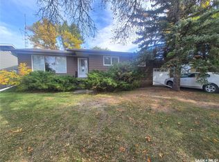 209 Baldwin St, Ogema, SK S0C1Y0