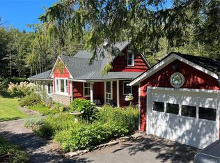 955 Beaverkill Rd, Livingston Manor, NY 12758