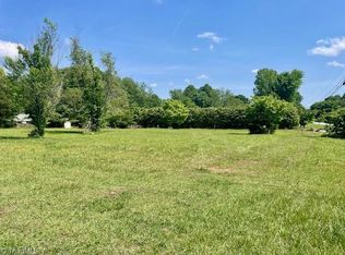 122 Manteo Rd #1, Lexington, NC 27295