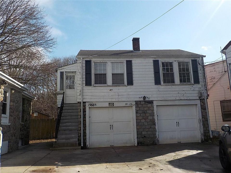 1966 Mendon Rd, Woonsocket, RI 02895 Zillow