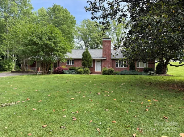 3586 Us Highway 70 W, Marion, NC 28752