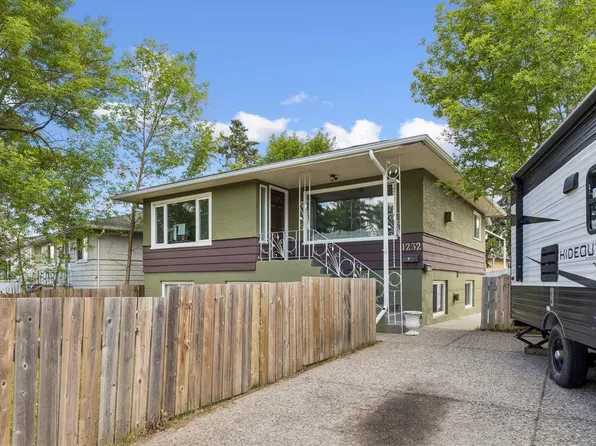 1232 Danloe St NE, Calgary, AB T2E 8X6