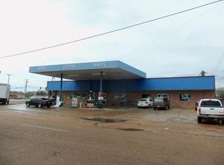 202 Highway 16 W, Carthage, MS 39051