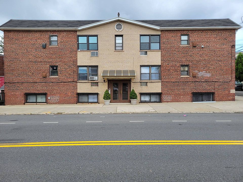 1st image of 8510 13th Ave #3A