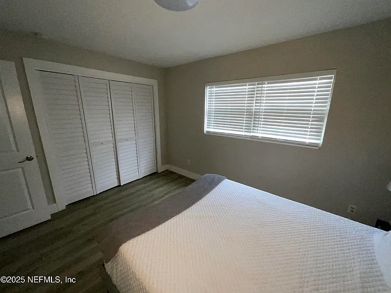 318 Arricola Ave #101 — Photo 37
