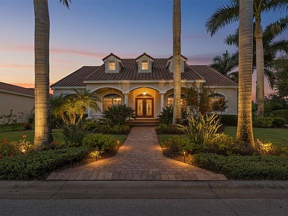 2nd image of 8642 S Lake Cir