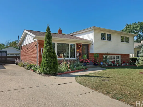 540 W Center St, Itasca, IL 60143