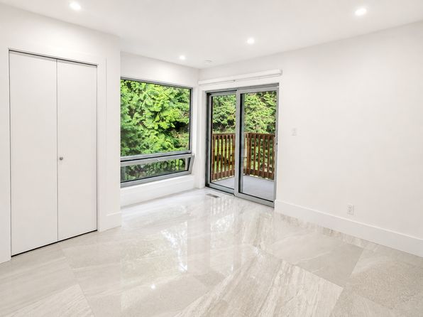 6 bedroom rental in West Vancouver — photo 35