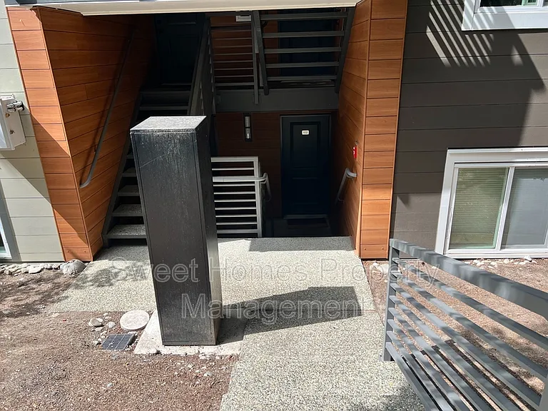 12219 Bel Red Rd #D102 — Photo 2