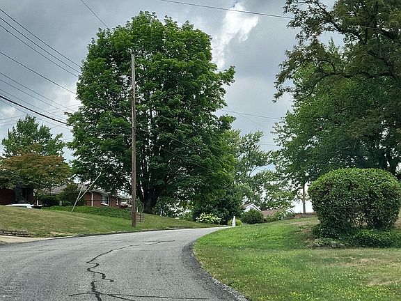 5th image of 1208 Harvest Dr