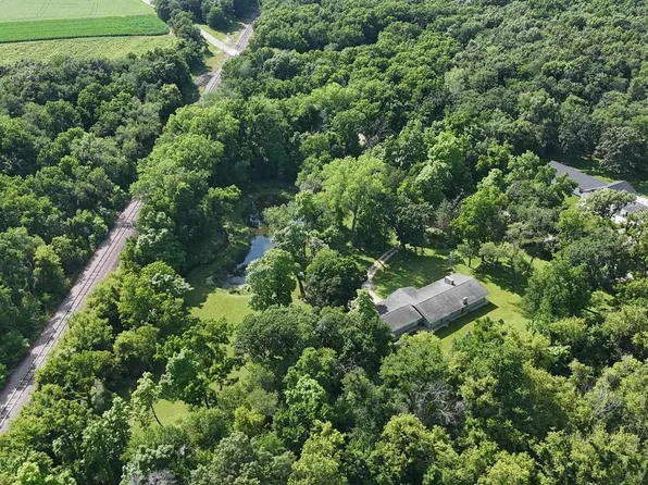 7716 East Buss Road, Clinton, WI 53525