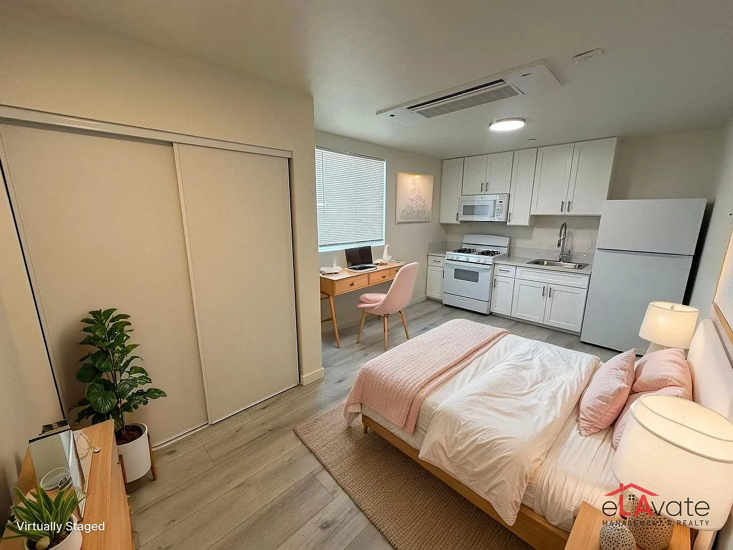 Studio, 1.0 bath, 245 sqft, $1,920 — Photo 3