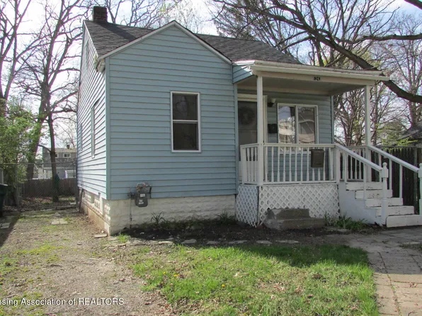 1242 Dakin St, Lansing, MI 48912