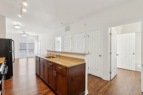 Catherine 36 Apartments Photo 1