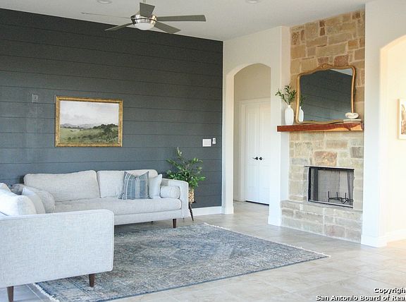 4th image of 234 River Forest Dr