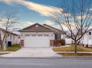 224 N Foxboro Dr, North Salt Lake, UT 84054