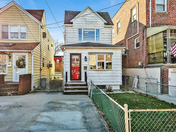 2012 E 34th St, Brooklyn, NY 11234
