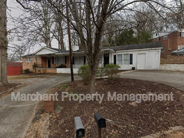 17 Miracle Dr, Greenville, SC 29605
