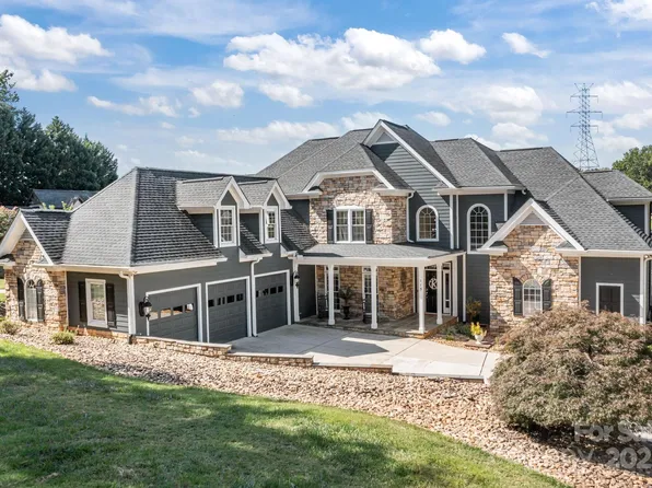 113 Camp Ln, Mooresville, NC 28117