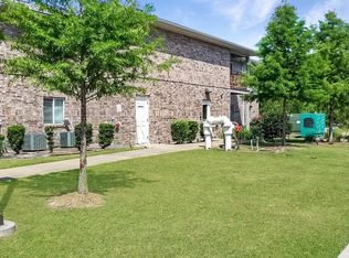 Hooper Springs, Baton Rouge, LA 70811