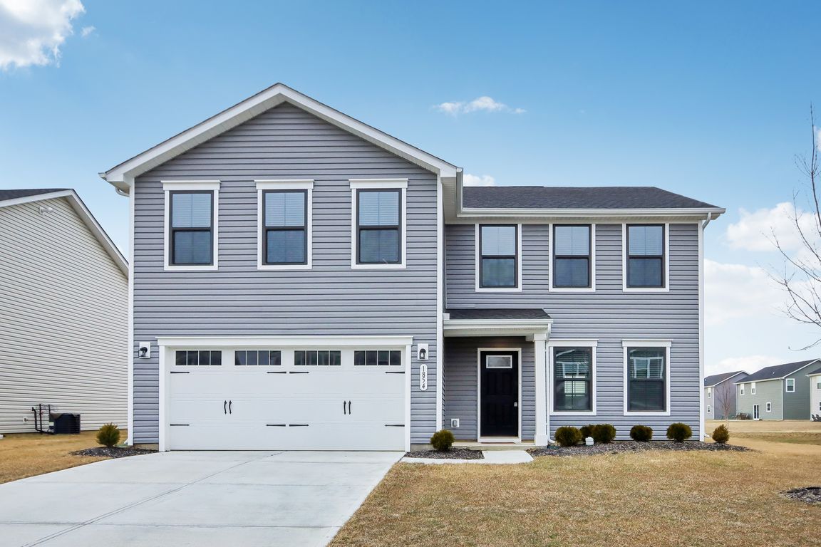 Cascades Drive-002.jpg