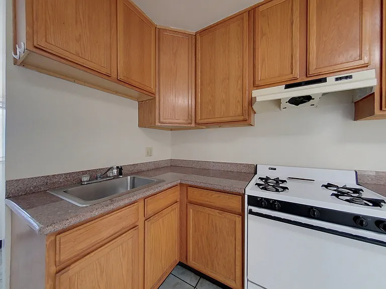 2021 Channing Way — Photo 17
