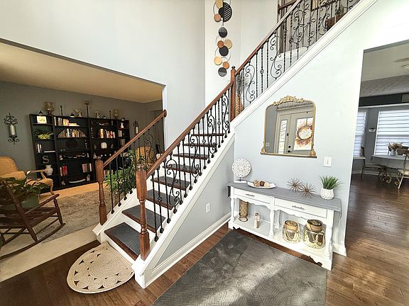 2nd image of 5208 Aspenwood Dr